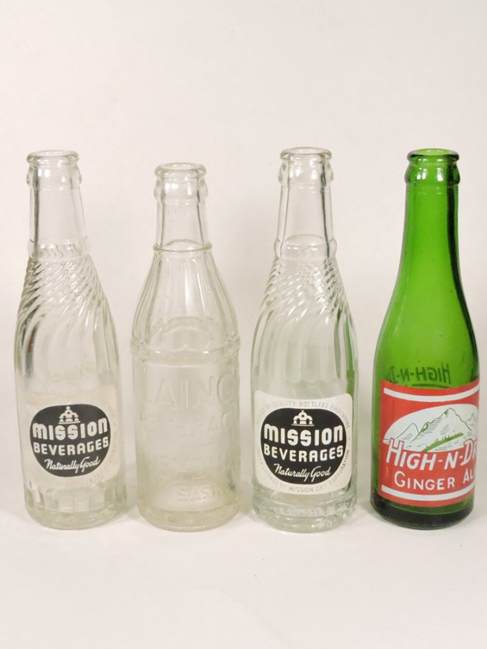4 Vintage Soda Bottles 6 1/2 OZ  - 1940's - 1950's Era